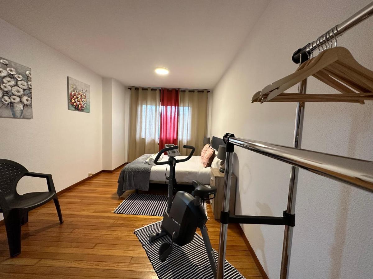 Oktheway Et Suseia Apartment Sarria Exterior photo