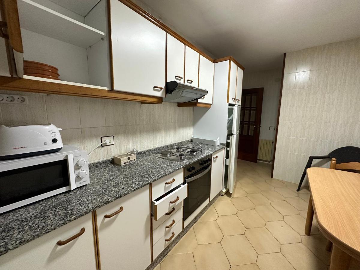 Oktheway Et Suseia Apartment Sarria Exterior photo