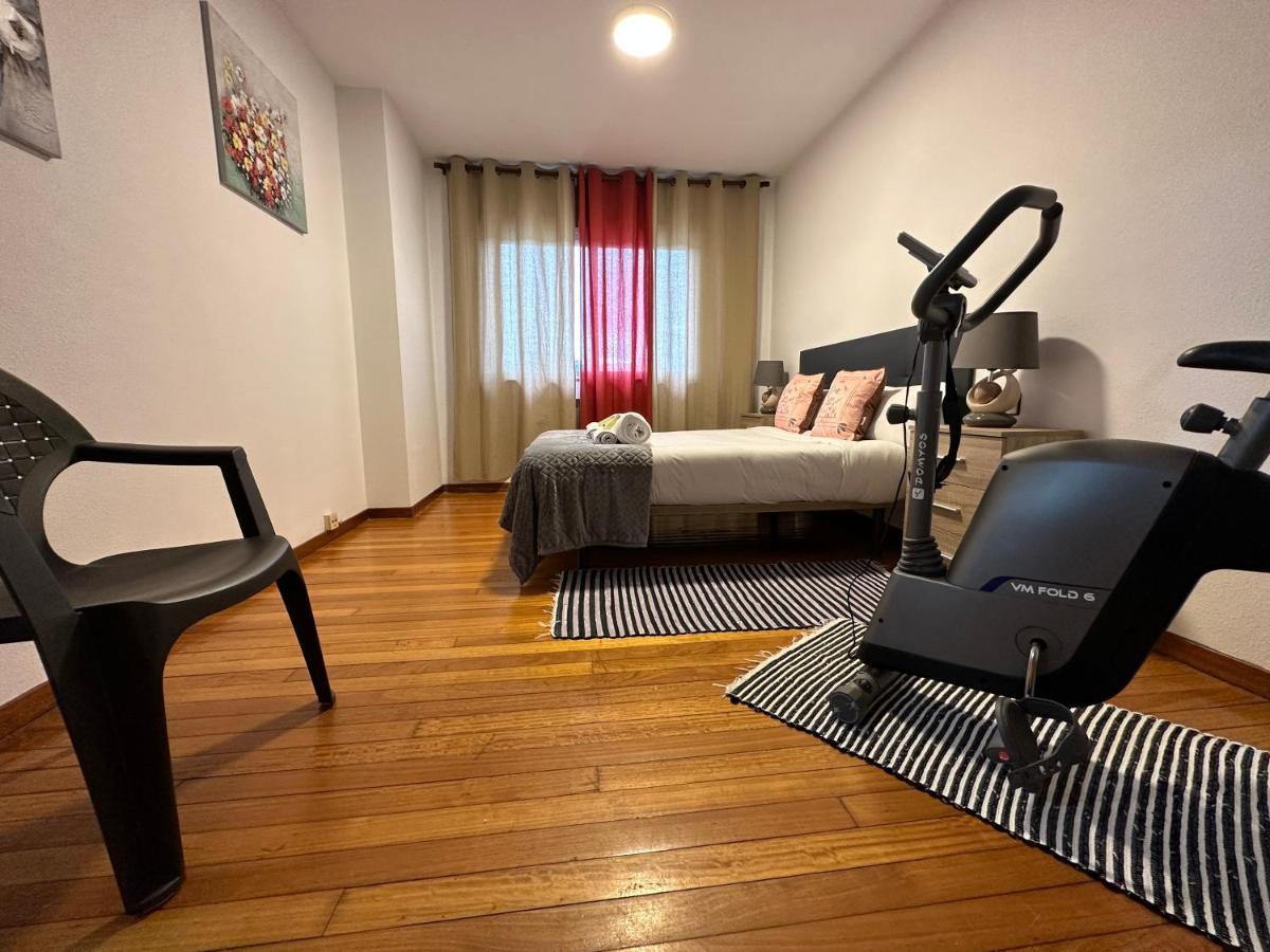Oktheway Et Suseia Apartment Sarria Exterior photo