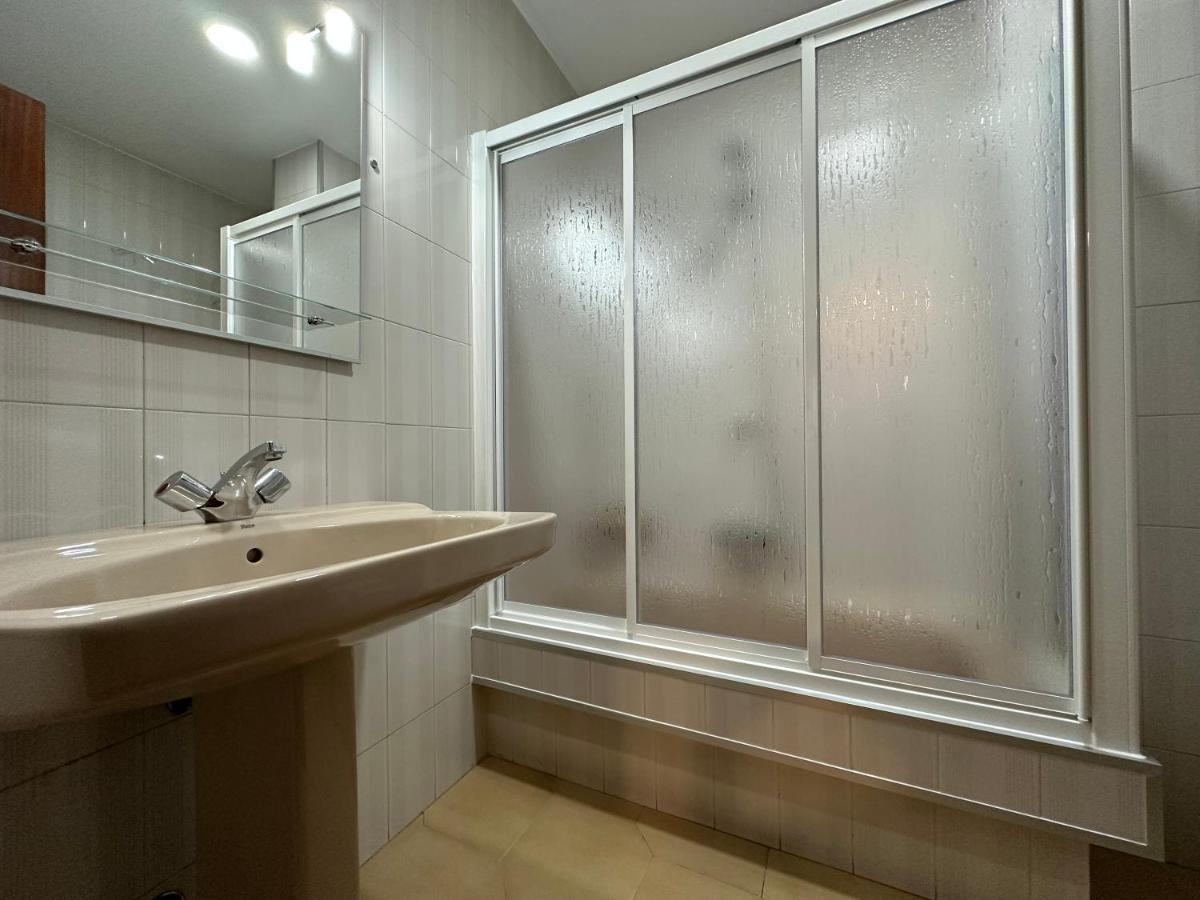Oktheway Et Suseia Apartment Sarria Exterior photo